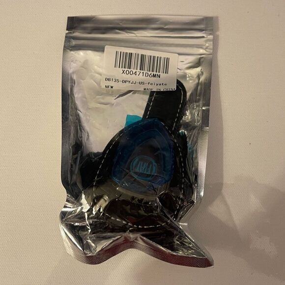 Fiat Sunglass Holder for Car with Logo Black PU Leather NWT - Picture 9 of 9